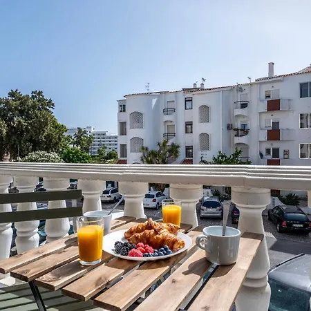 Lejlighed Luminous 2bdr Flat W/balcony By Lovelystay Albufeira